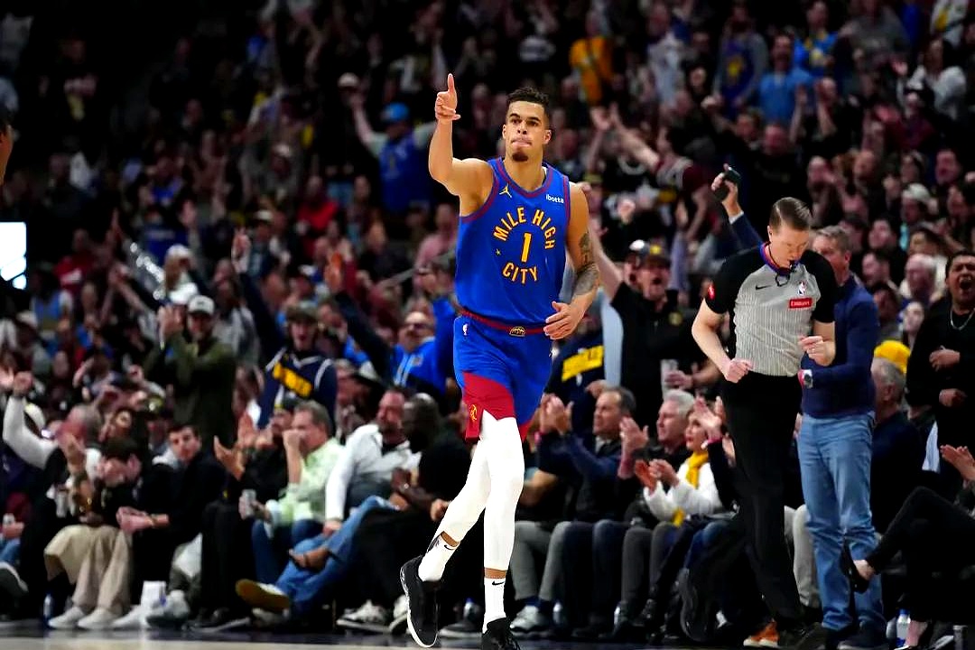 九游会登录-包含大比分获胜首场状态出色，勇士观众沸腾！，穆雷重返赛场比赛高潮迭起的词条