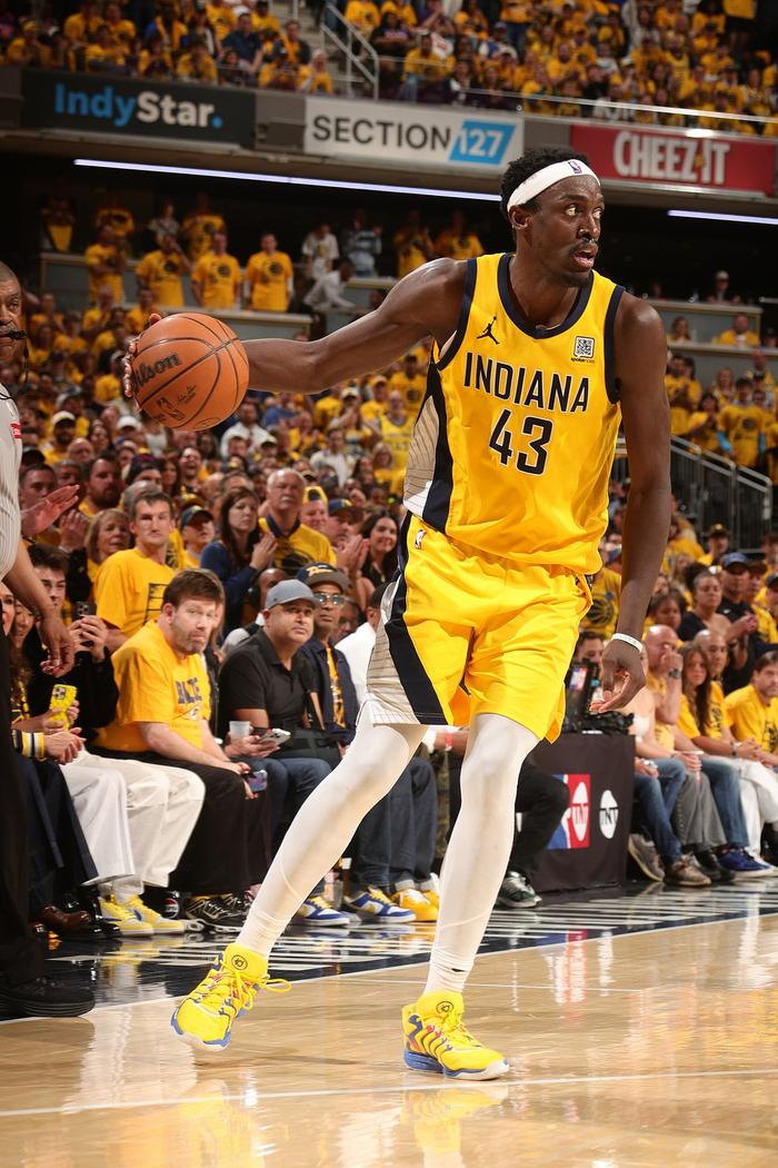 j9九游会-出色发挥引发热议！，西亚卡姆在C9比赛中反败为胜上演精彩一战的简单介绍